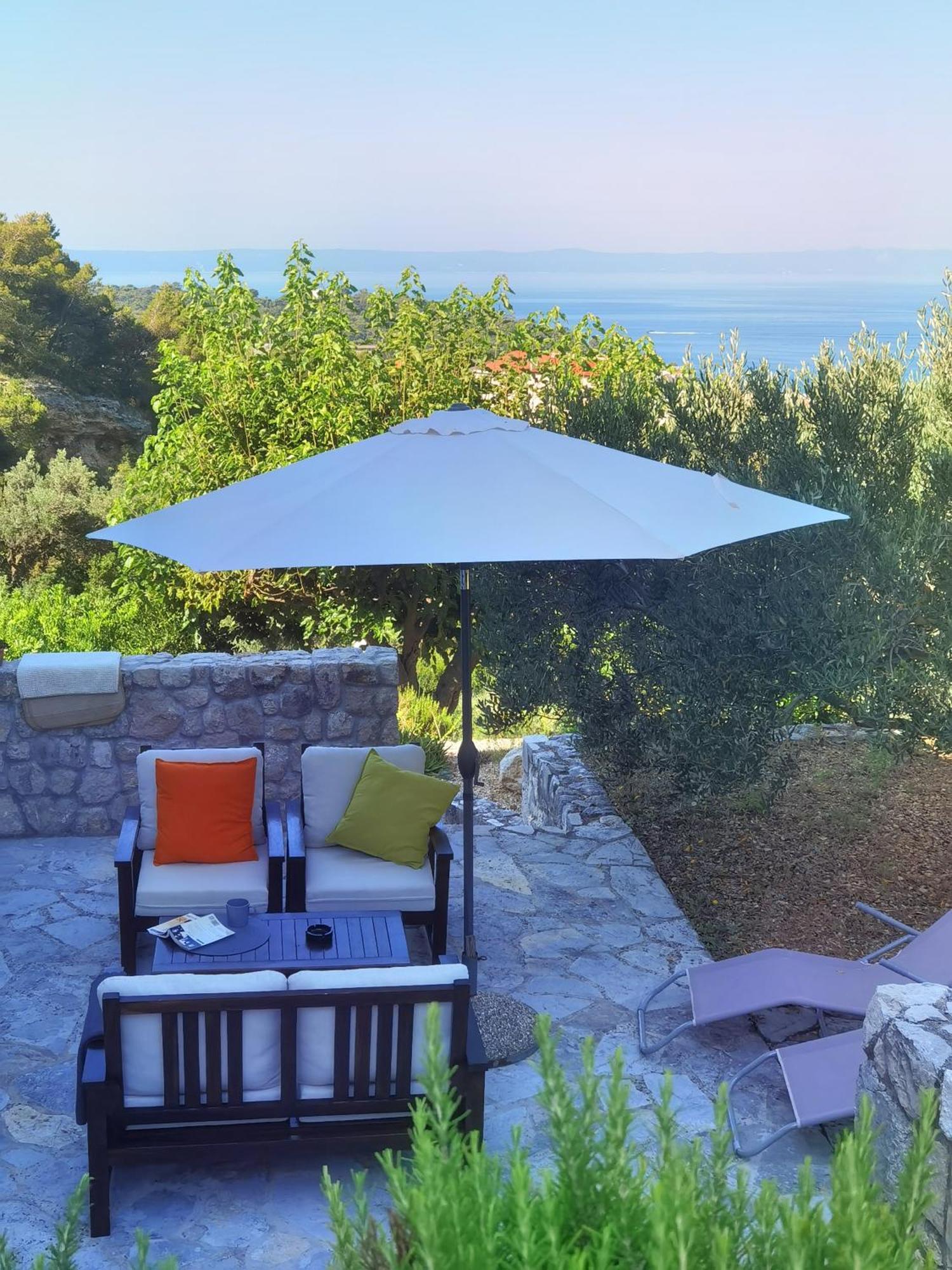 The Art Of Mediterranean Living Makarska
